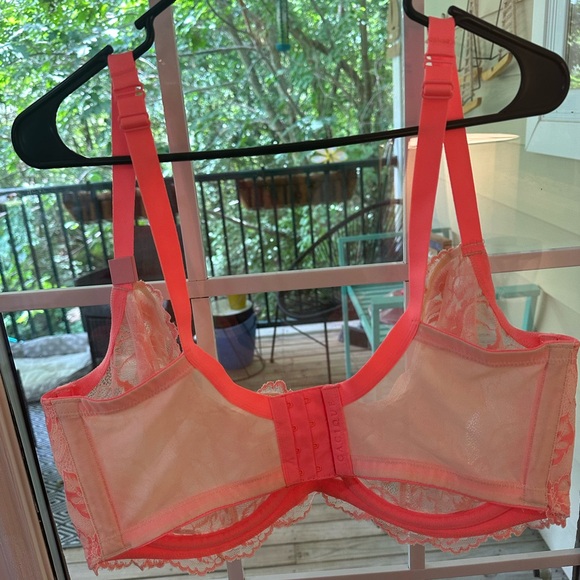 Smooth unlined balconette blonde bloom bra - Picture 7 of 7